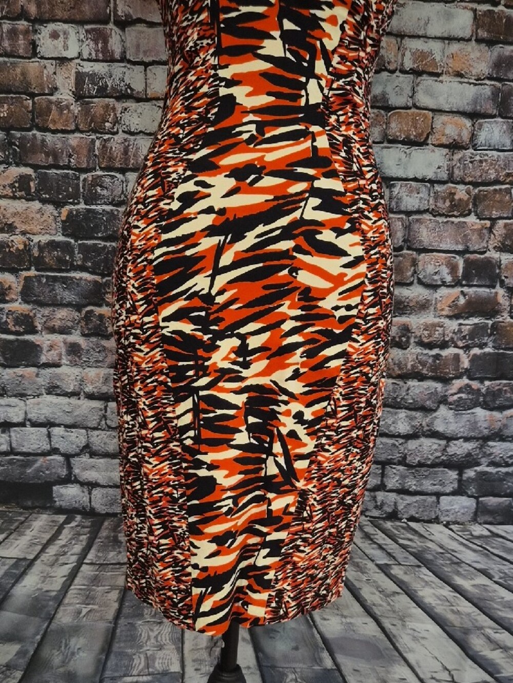 French Connection Red & Black Camo-Print Midi Dress - Picture 5 of 9